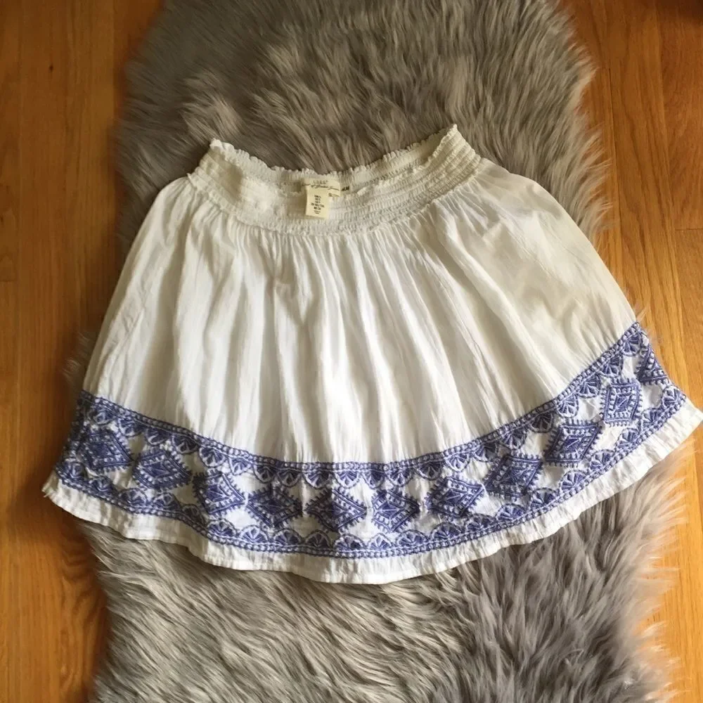 Women’s Small L.O.G.G. White/ Blue Skirt Boho Bohemian Cottagecore